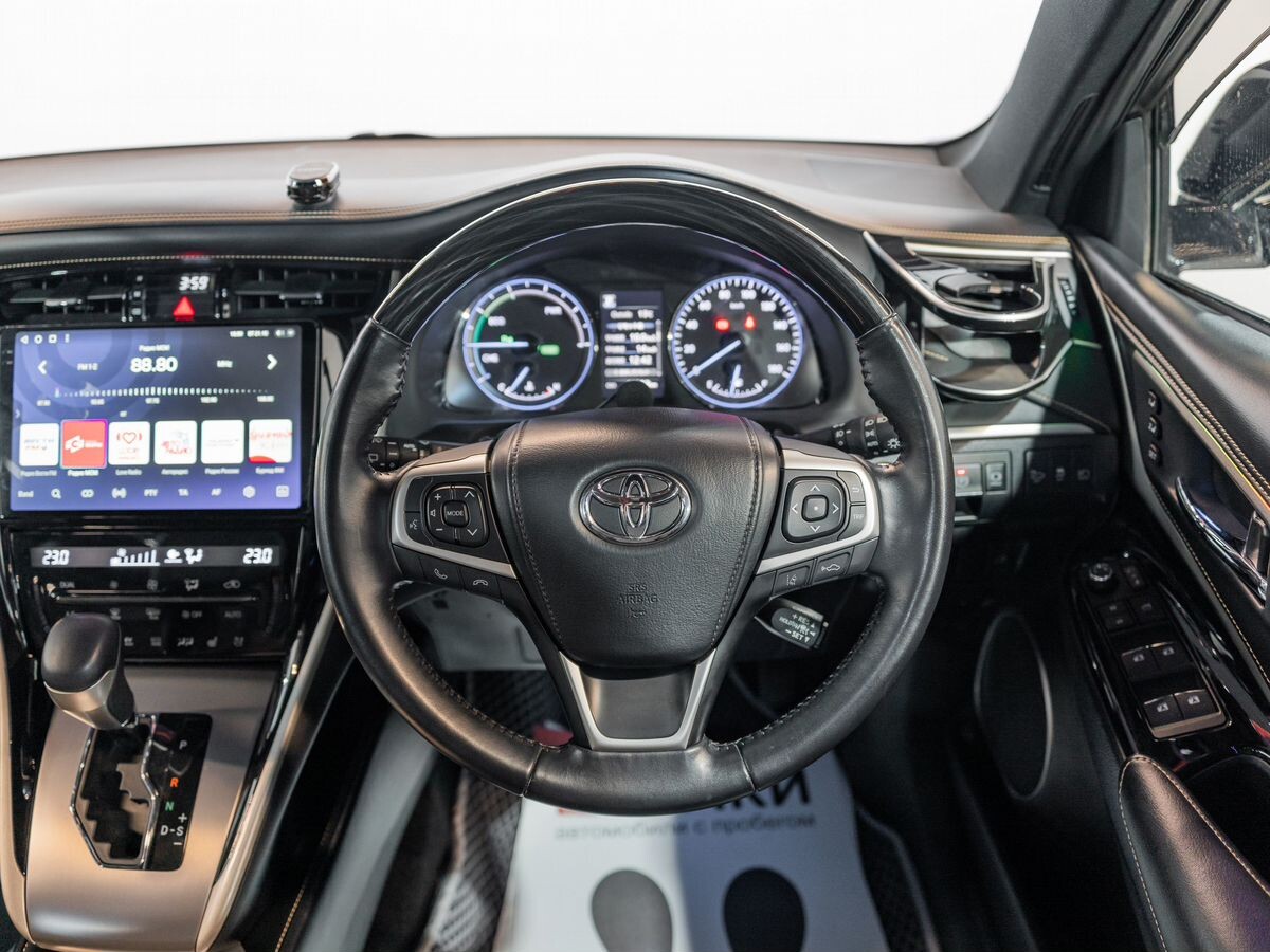 Toyota Harrier 2019 - фото автомобиля