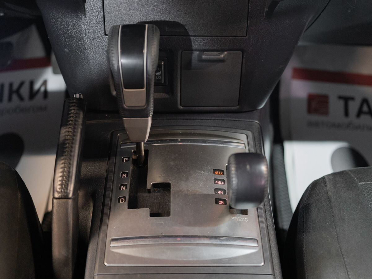 Mitsubishi Pajero 2008 - фото автомобиля