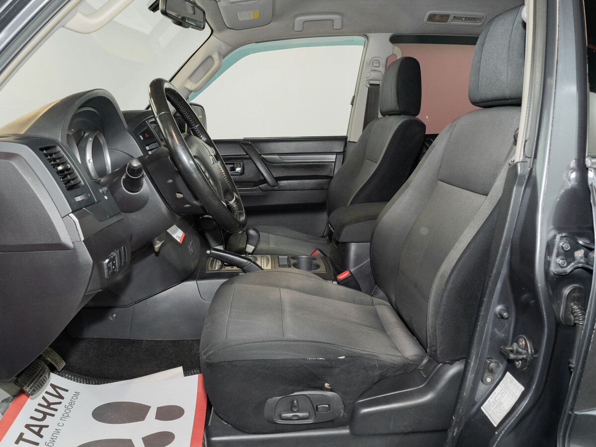 Mitsubishi Pajero 2008 - фото автомобиля