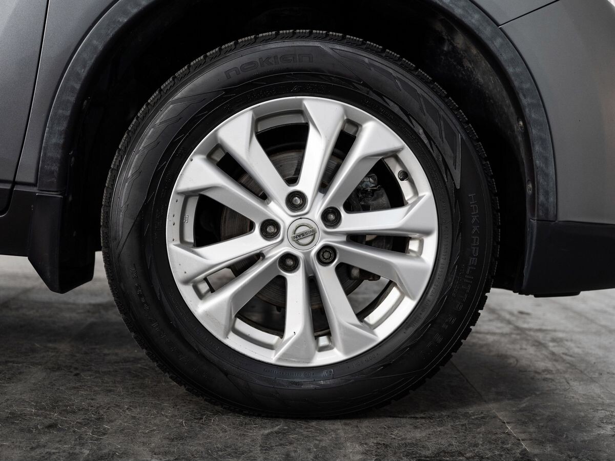 Nissan X-Trail 2016 - фото автомобиля