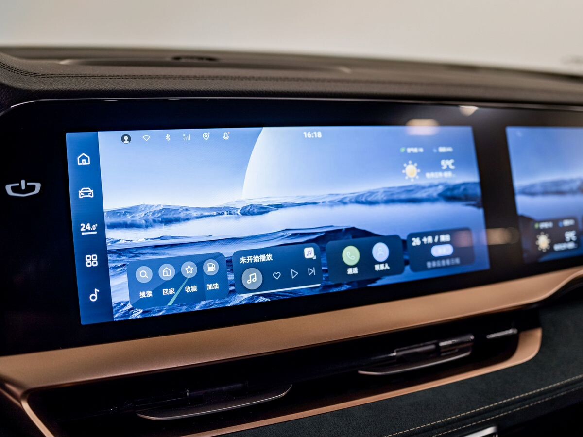 Geely Monjaro 2021 - фото автомобиля