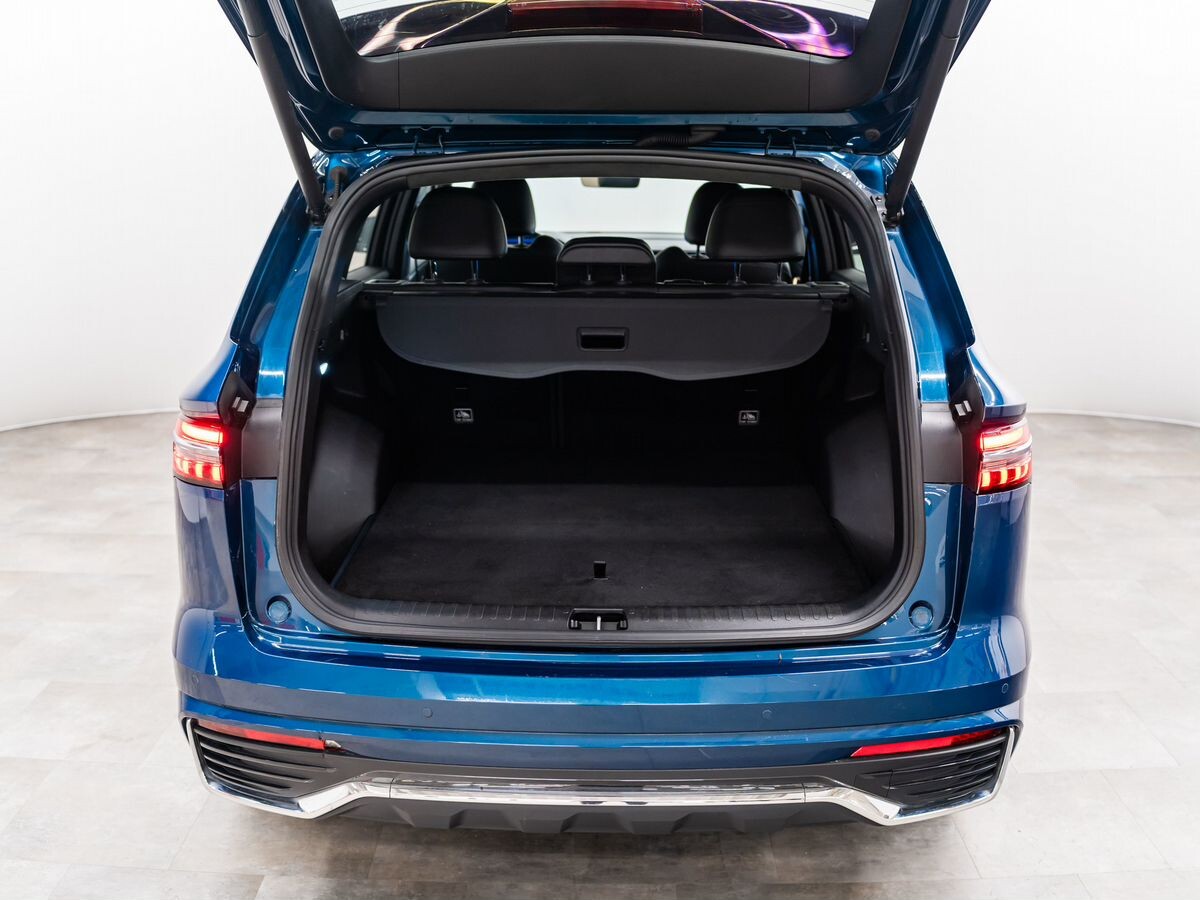 Geely Monjaro 2021 - фото автомобиля