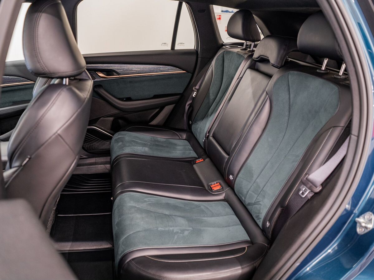 Geely Monjaro 2021 - фото автомобиля