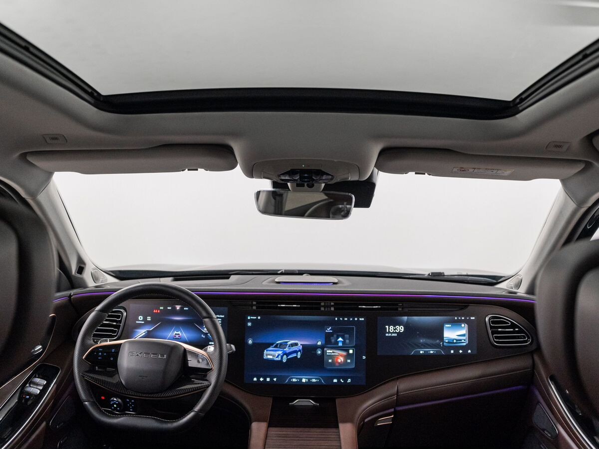 Exeed VX 2023 - фото автомобиля