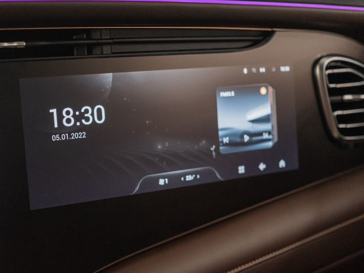 Exeed VX 2023 - фото автомобиля