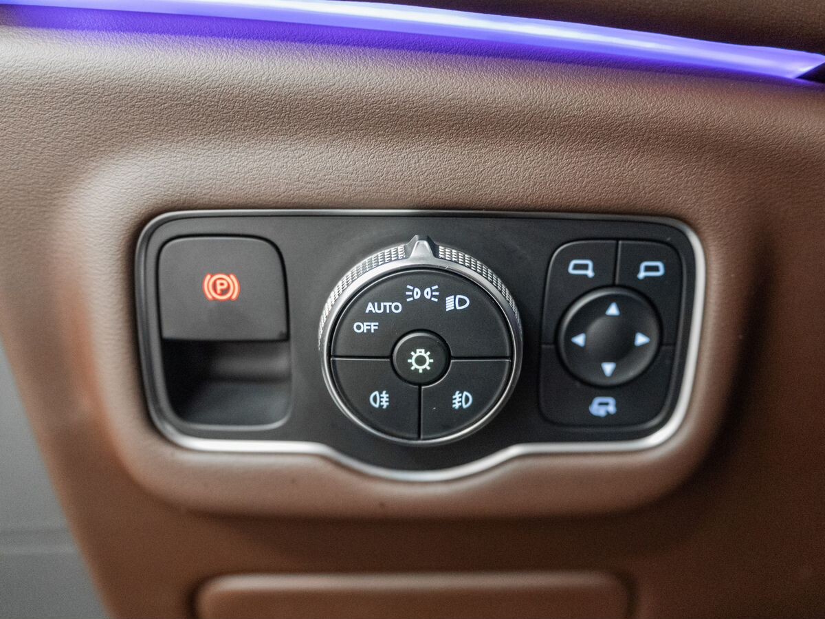 Exeed VX 2023 - фото автомобиля