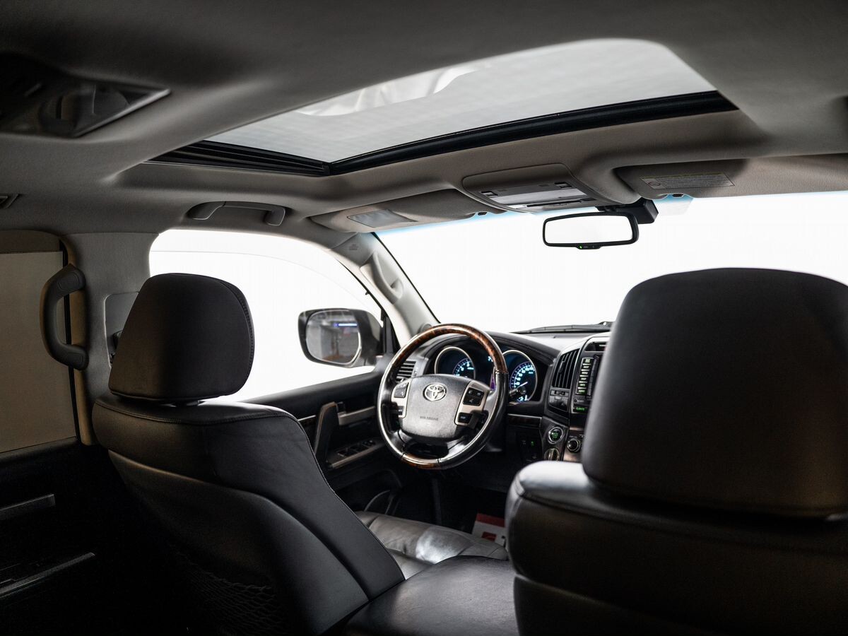 Toyota Land Cruiser 2008 - фото автомобиля