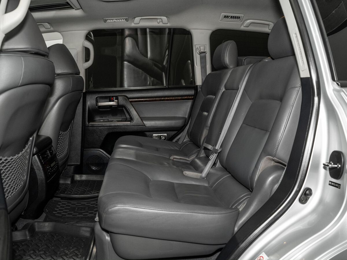 Toyota Land Cruiser 2008 - фото автомобиля