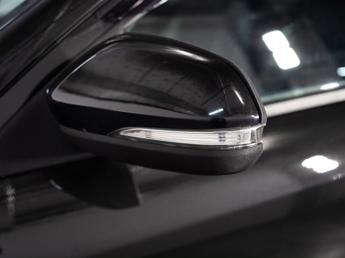 Lada (ВАЗ) Vesta 2018 - фото автомобиля