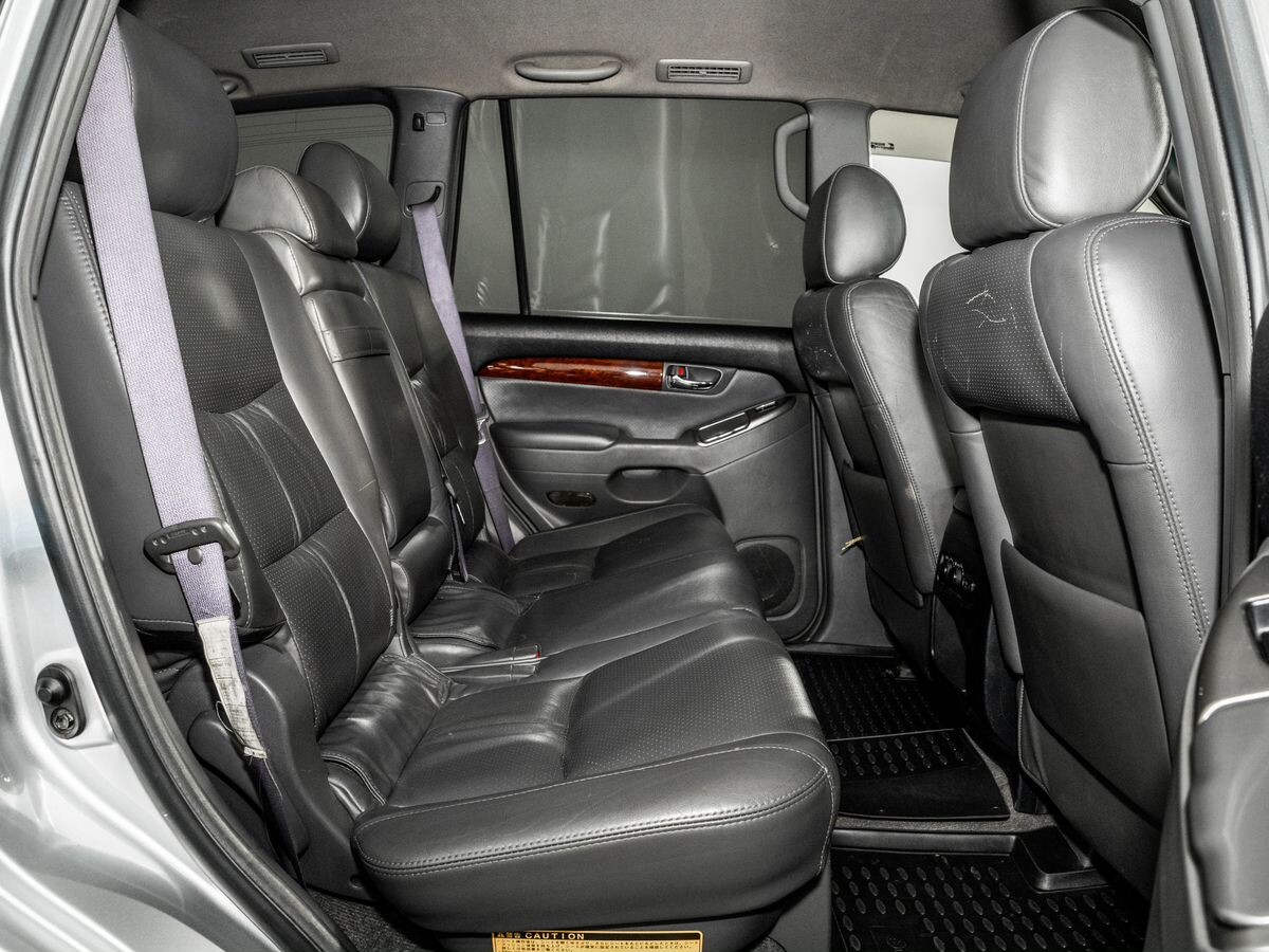 Toyota Land Cruiser Prado 2004 - фото автомобиля