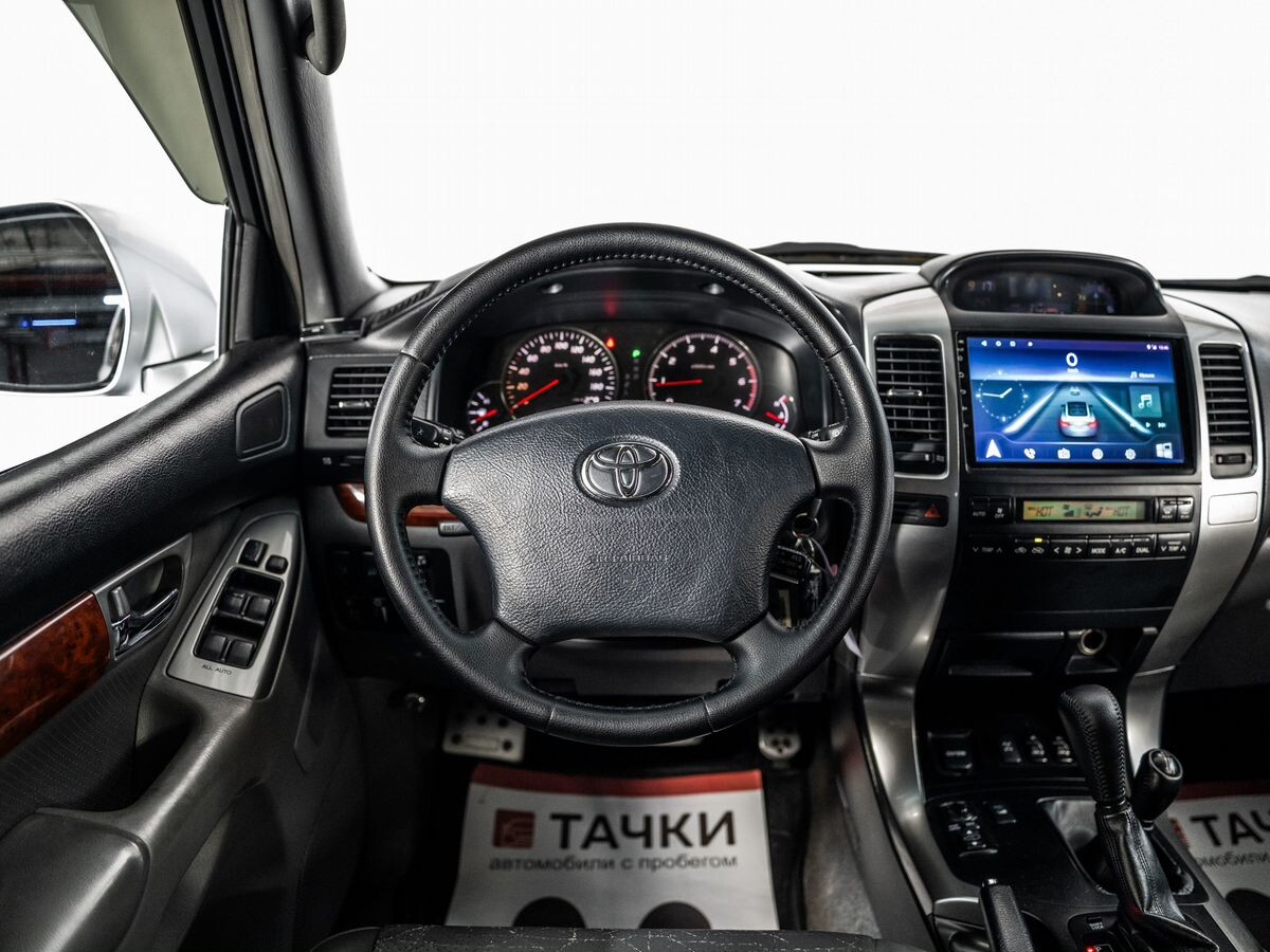 Toyota Land Cruiser Prado 2004 - фото автомобиля