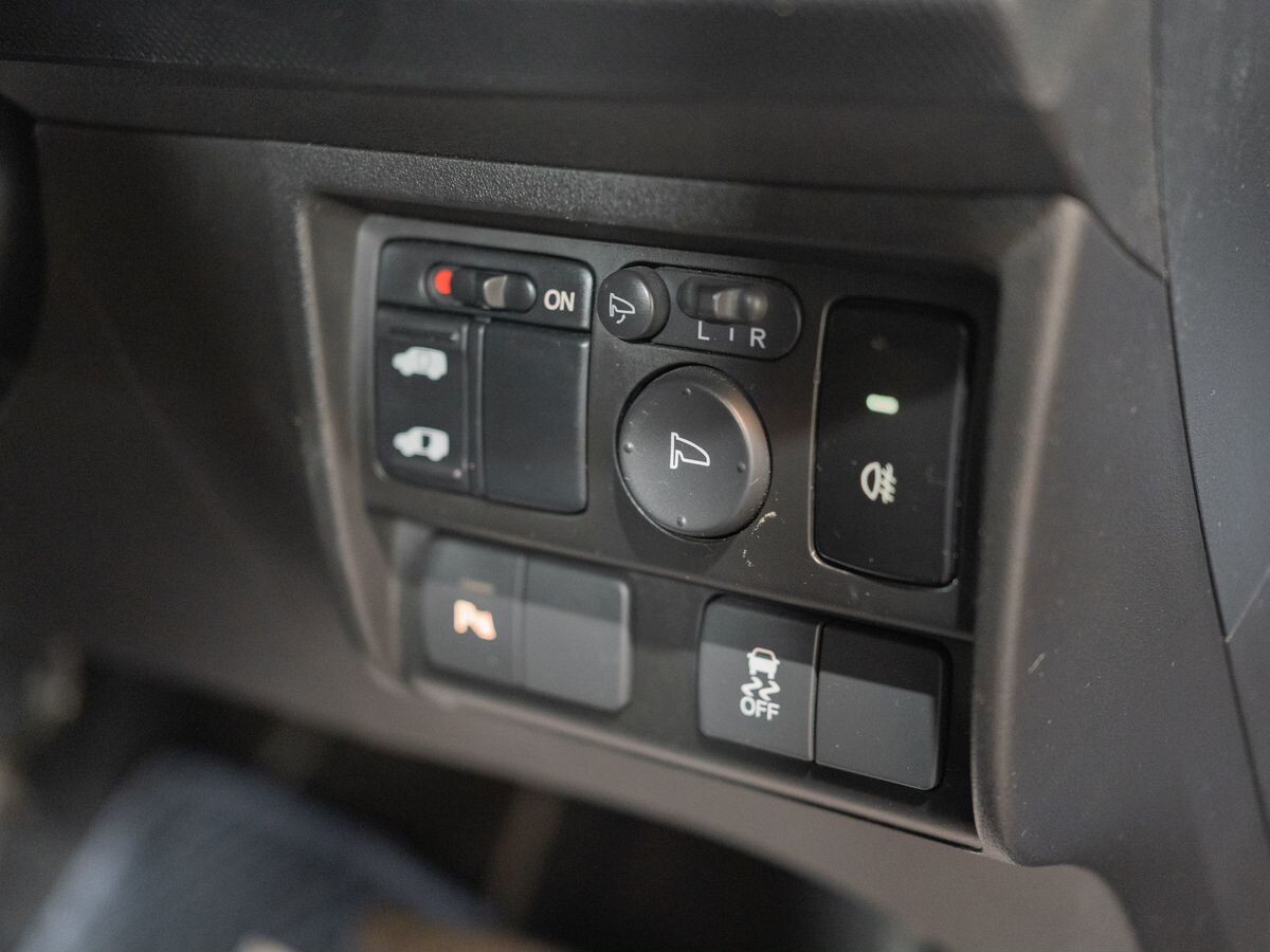 Honda Freed 2013 - фото автомобиля