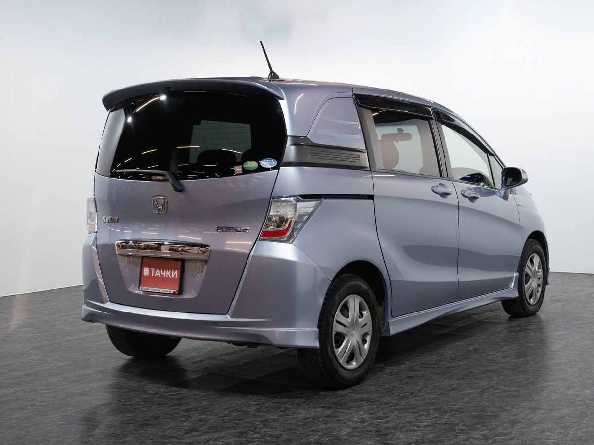 Honda Freed 2013 - фото автомобиля