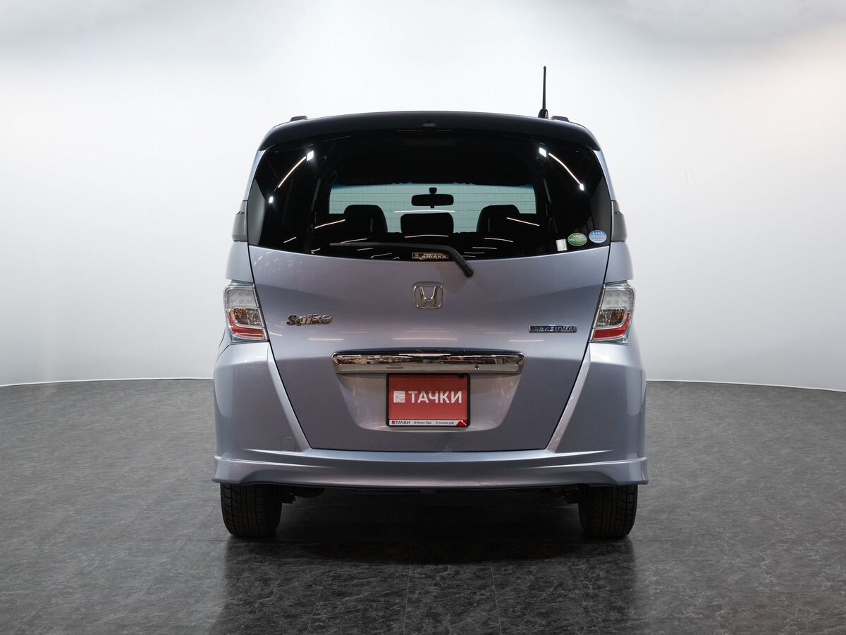Honda Freed 2013 - фото автомобиля