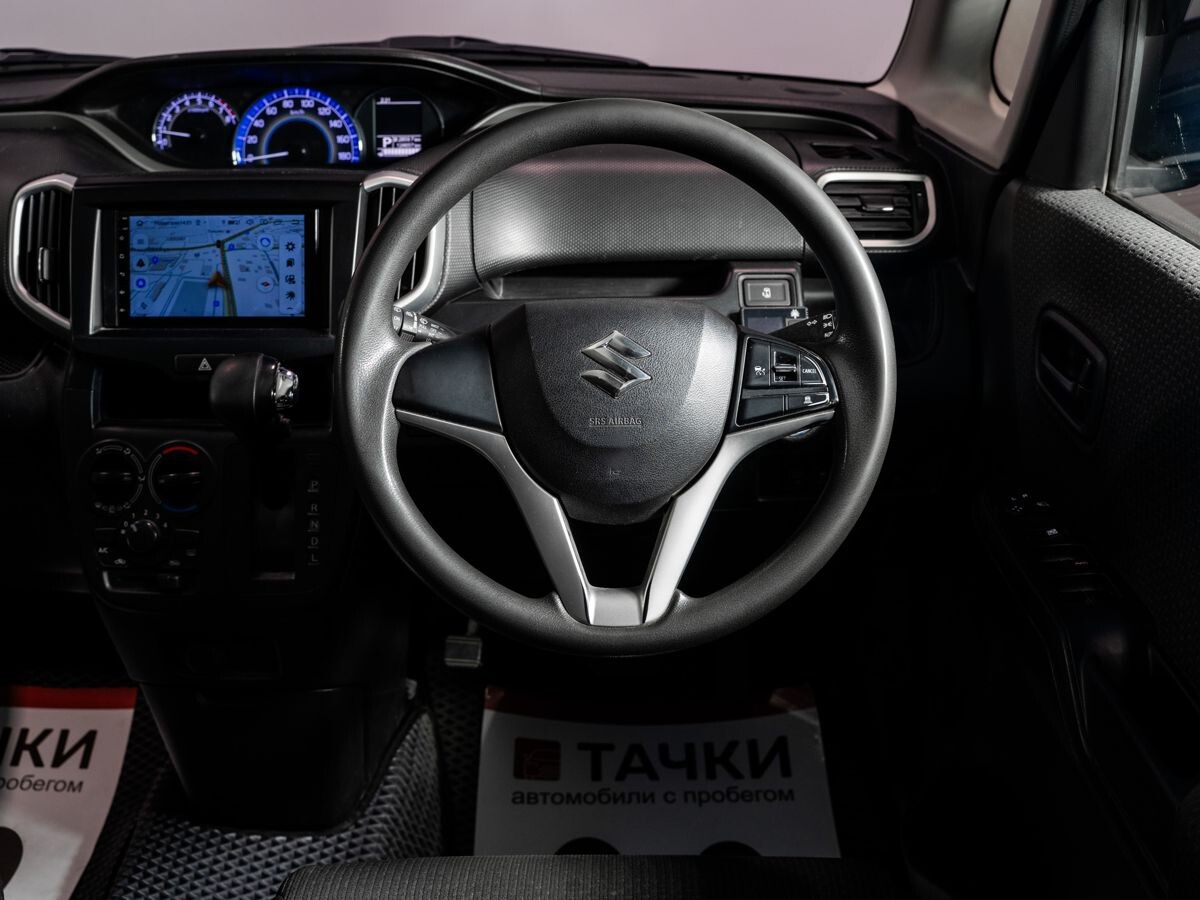 Suzuki Solio 2018 - фото автомобиля