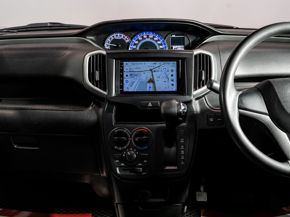 Suzuki Solio 2018 - фото автомобиля