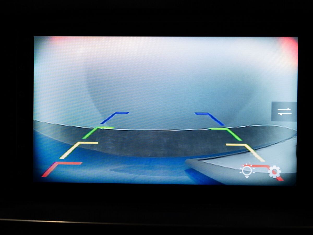 Suzuki Solio 2018 - фото автомобиля