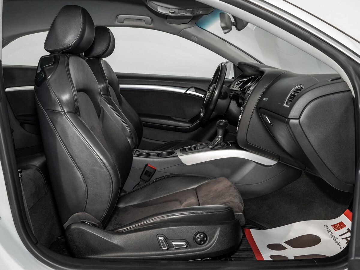 Audi A5 2013 - фото автомобиля