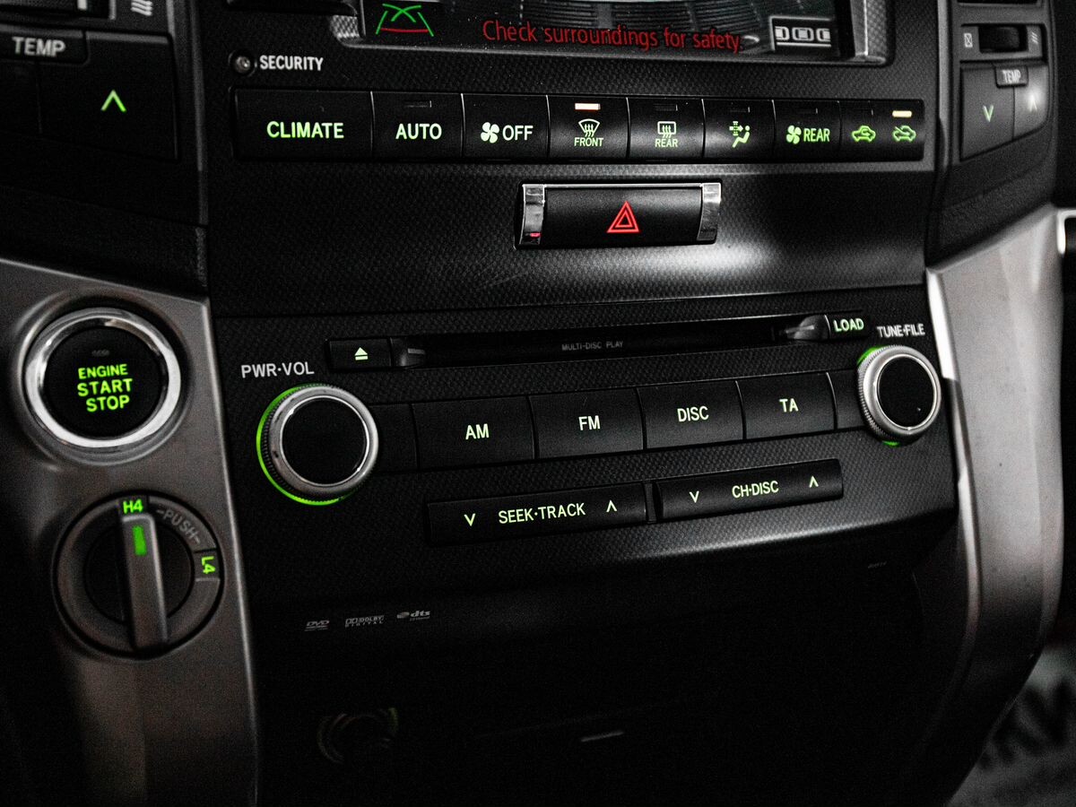 Toyota Land Cruiser 2008 - фото автомобиля