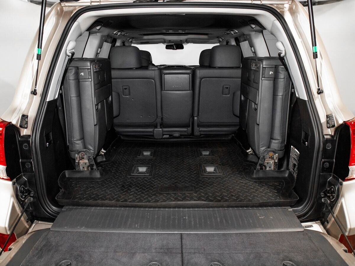 Toyota Land Cruiser 2008 - фото автомобиля