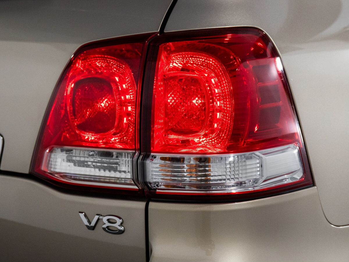 Toyota Land Cruiser 2008 - фото автомобиля