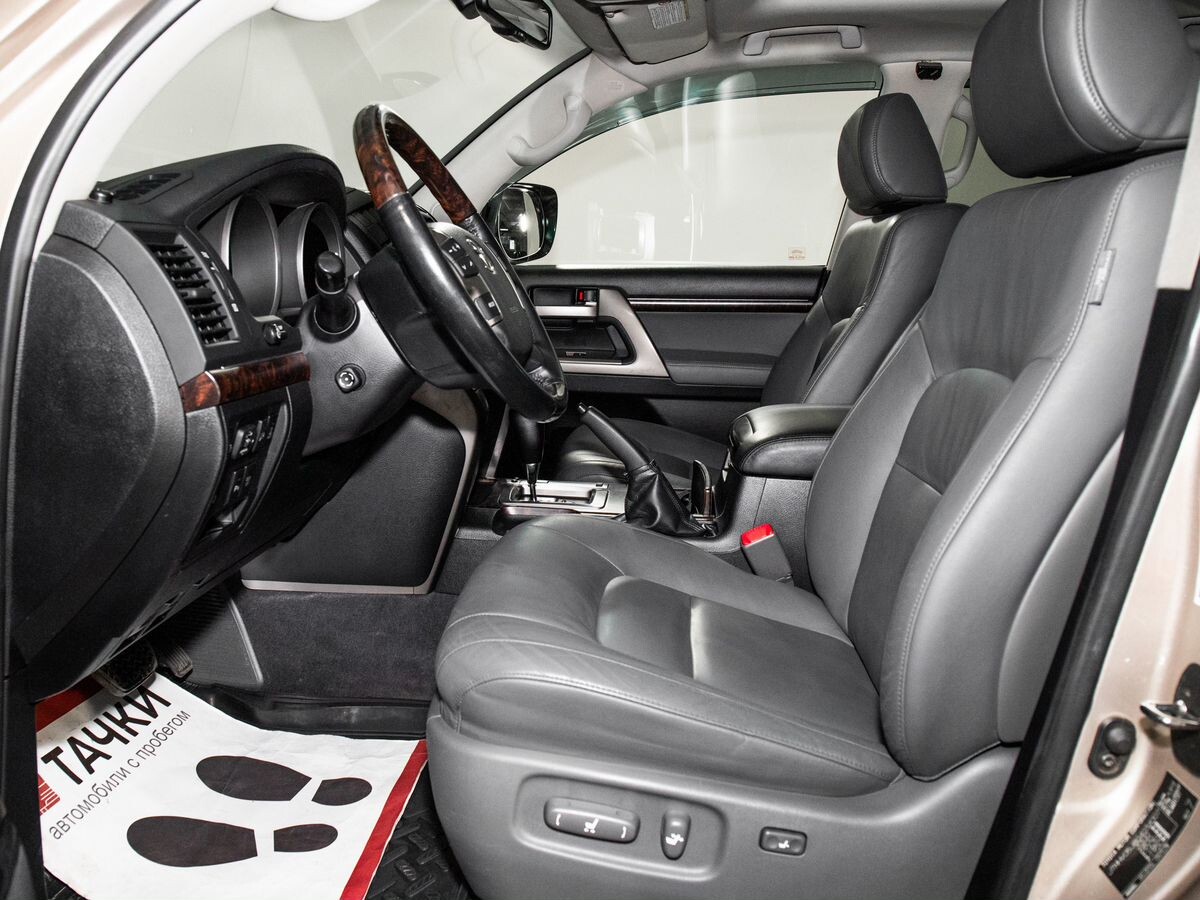 Toyota Land Cruiser 2008 - фото автомобиля