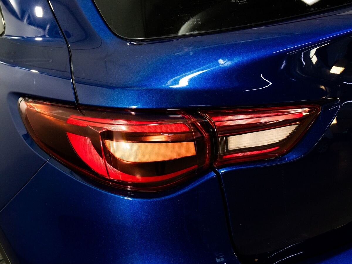 Infiniti QX70 2014 - фото автомобиля