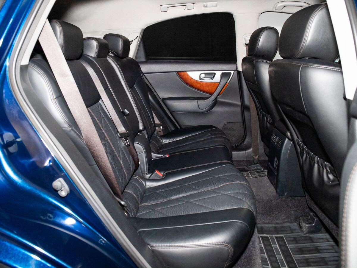 Infiniti QX70 2014 - фото автомобиля