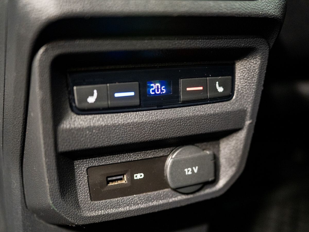 Volkswagen Tiguan 2018 - фото автомобиля