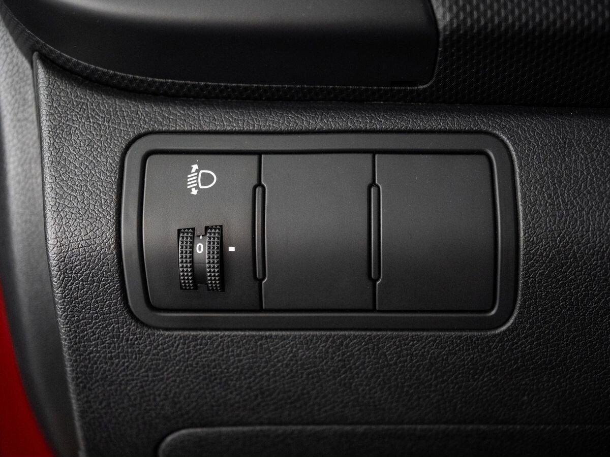 Hyundai Solaris 2012 - фото автомобиля