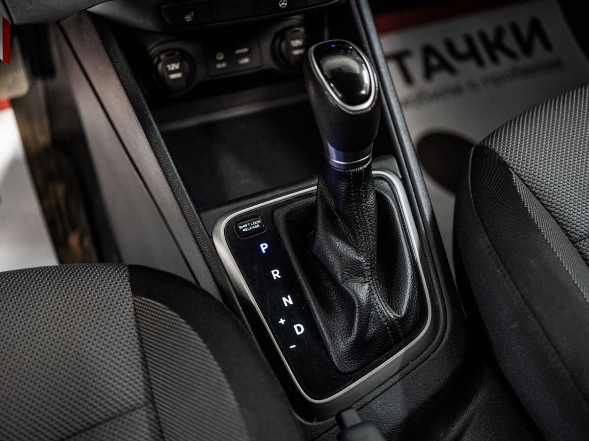 Hyundai Solaris 2017 - фото автомобиля