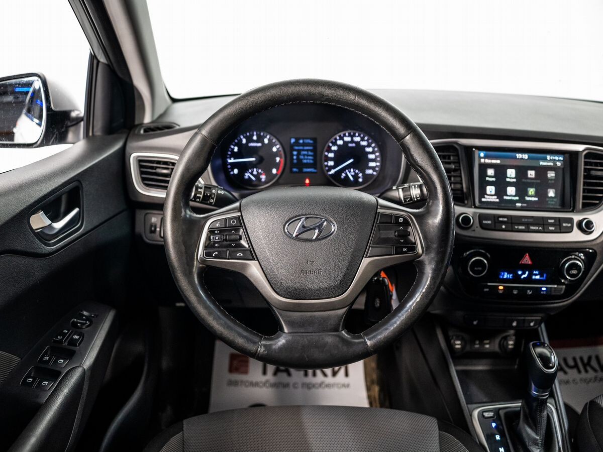 Hyundai Solaris 2017 - фото автомобиля