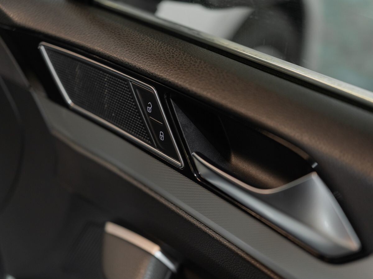 Volkswagen Passat 2015 - фото автомобиля