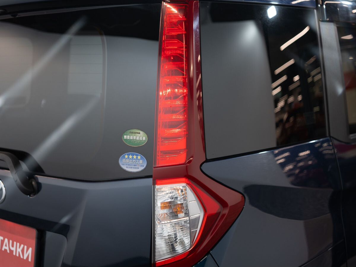 Toyota Roomy 2017 - фото автомобиля