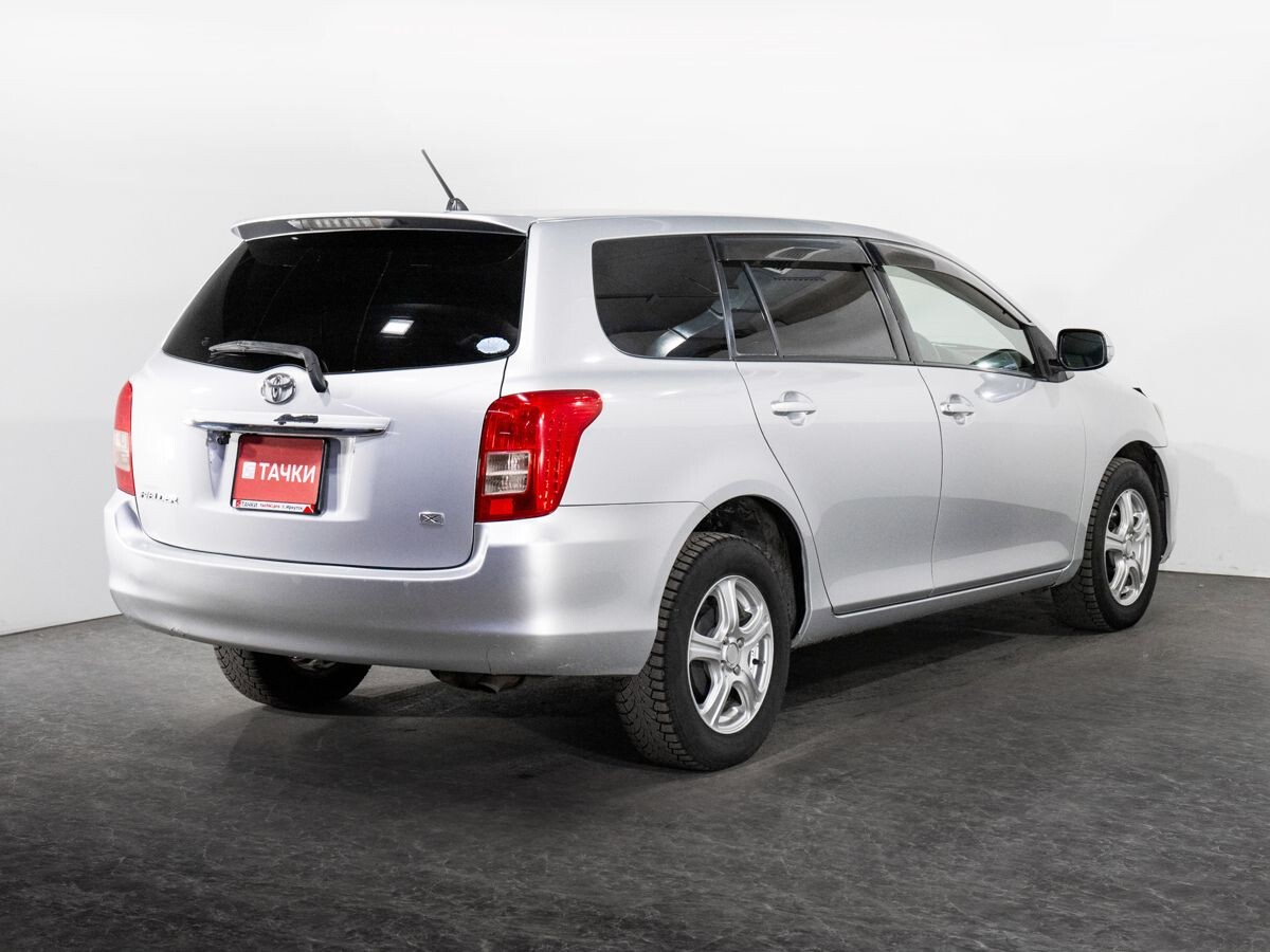 Toyota Corolla 2008 - фото автомобиля