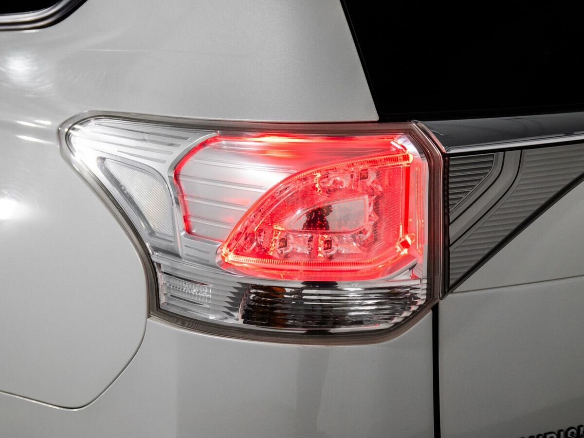 Mitsubishi Outlander 2014 - фото автомобиля