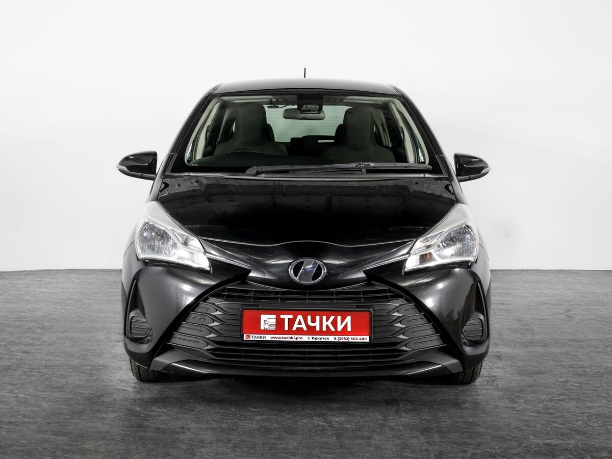 Toyota Vitz 2018 - фото автомобиля