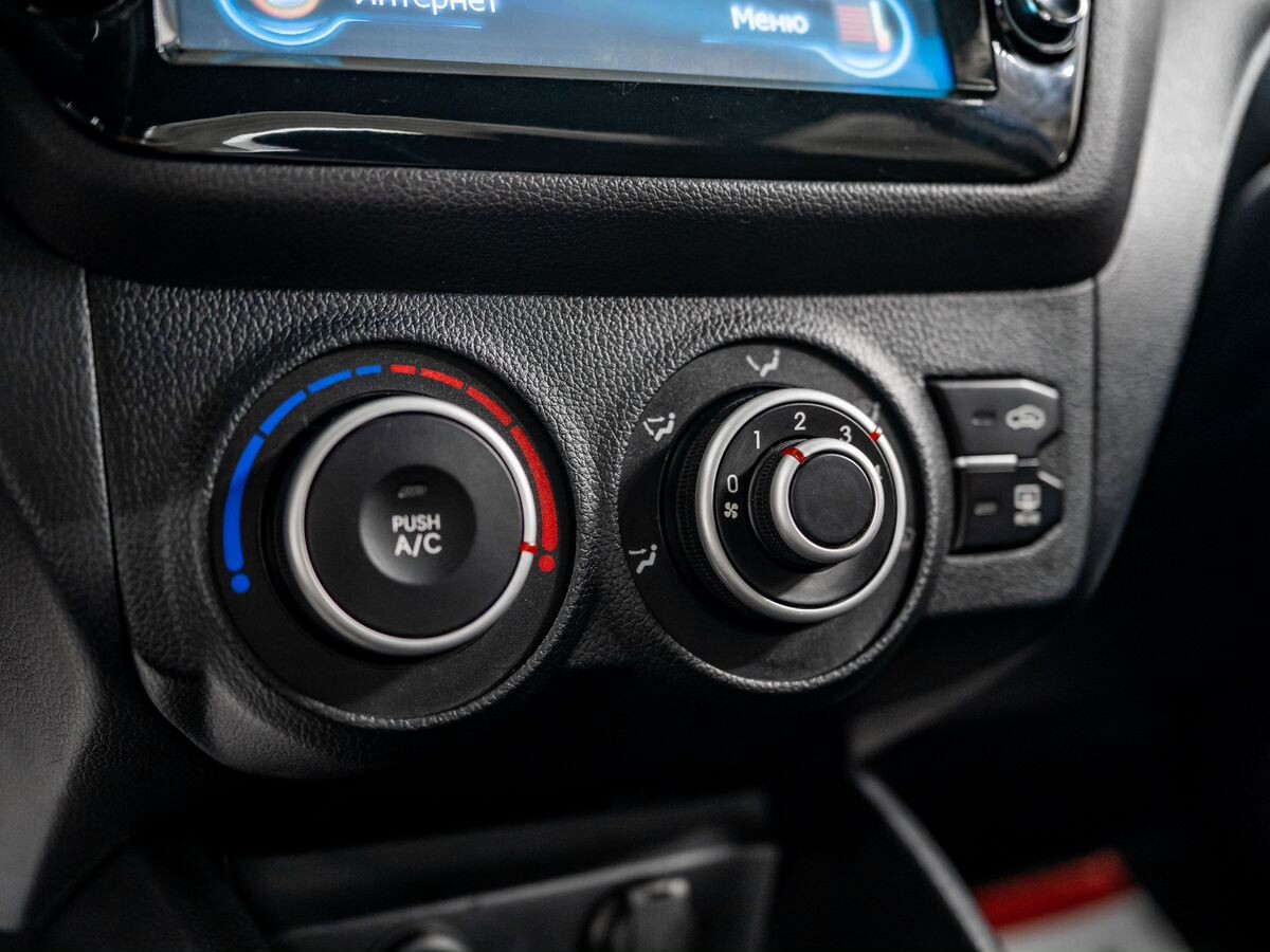 Kia Rio 2011 - фото автомобиля