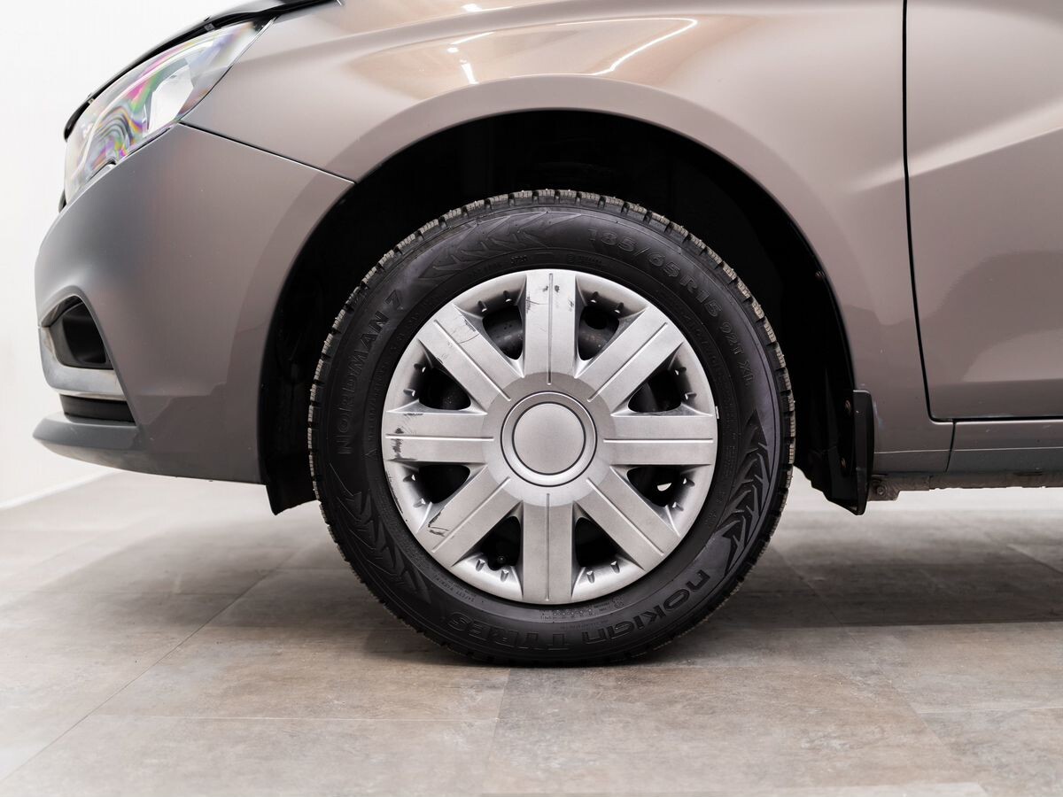 Lada (ВАЗ) Vesta 2021 - фото автомобиля