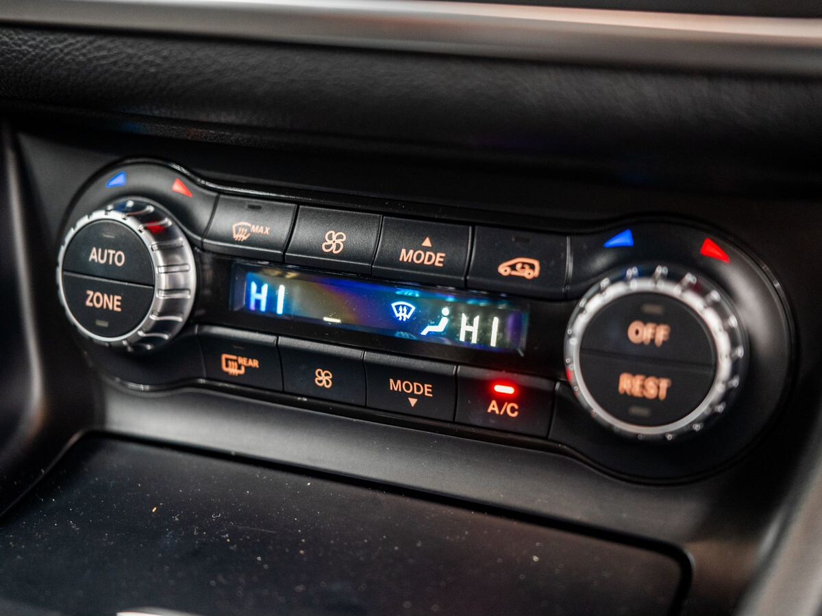 Mercedes-Benz GLA 2014 - фото автомобиля