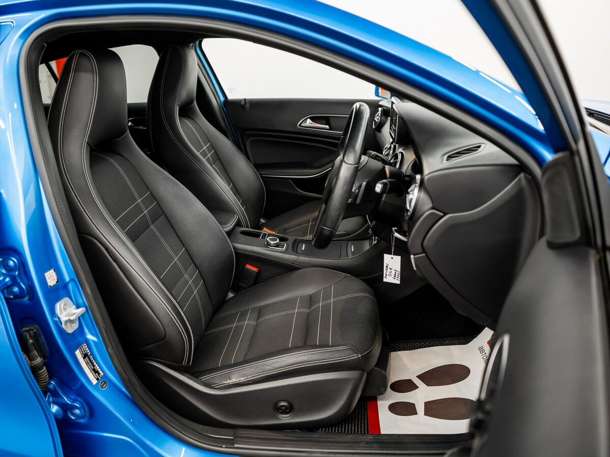 Mercedes-Benz GLA 2014 - фото автомобиля