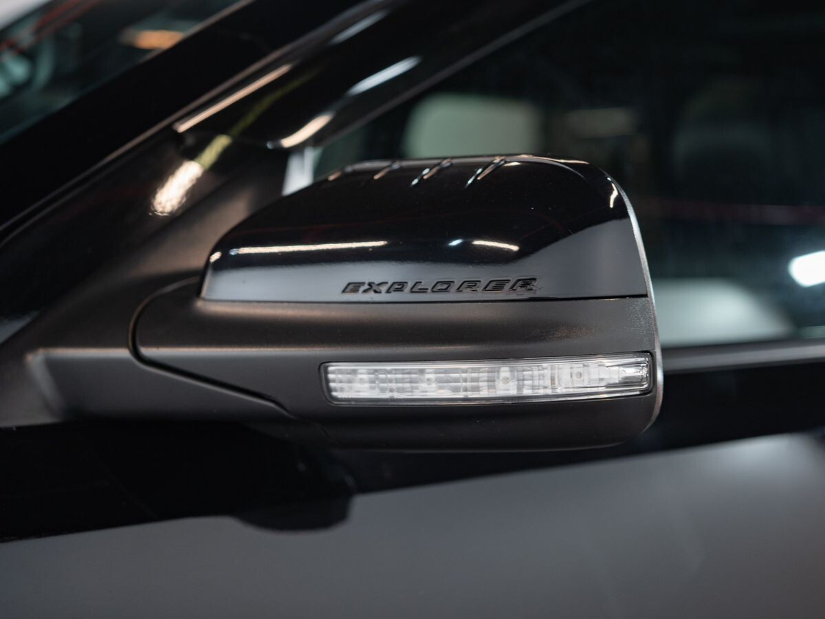 Ford Explorer 2016 - фото автомобиля