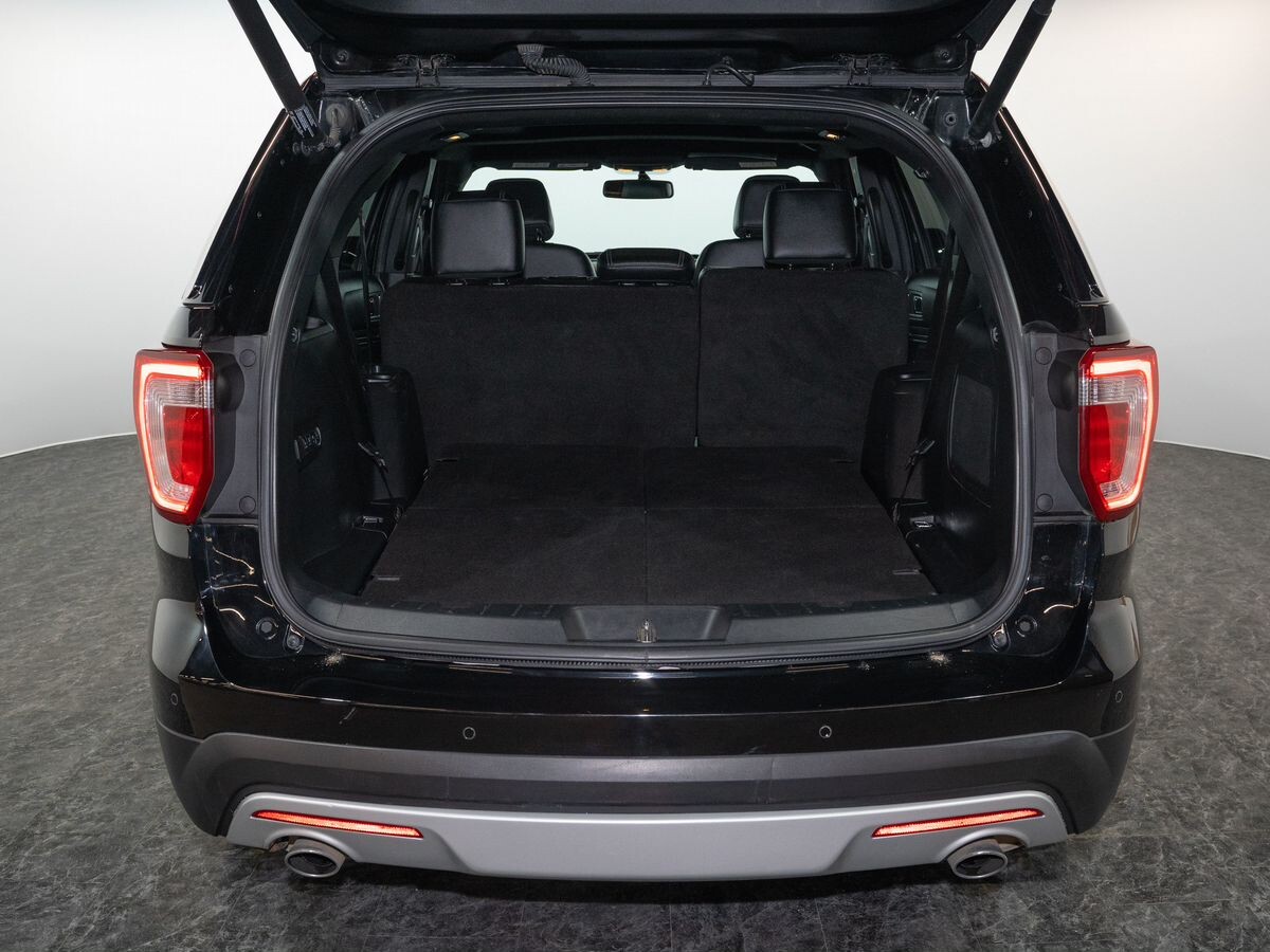 Ford Explorer 2016 - фото автомобиля