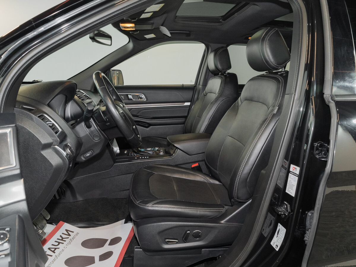 Ford Explorer 2016 - фото автомобиля