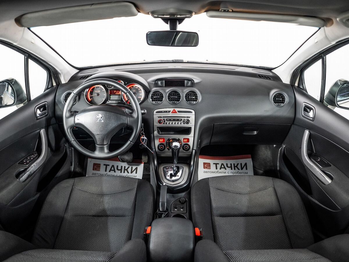 Peugeot 408 2013 - фото автомобиля