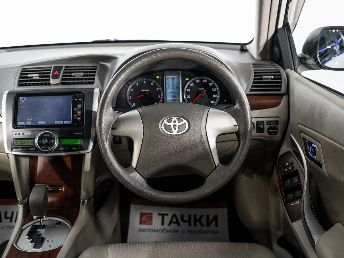 Toyota Premio 2011 - фото автомобиля