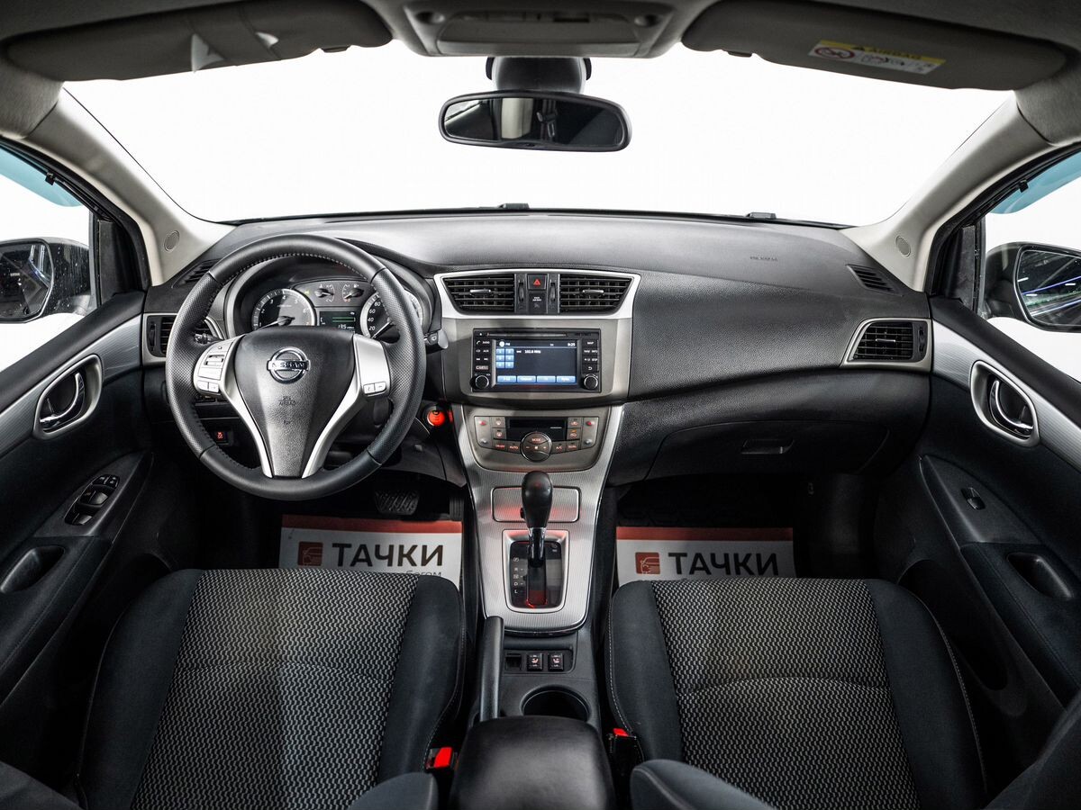 Nissan Tiida 2015 - фото автомобиля