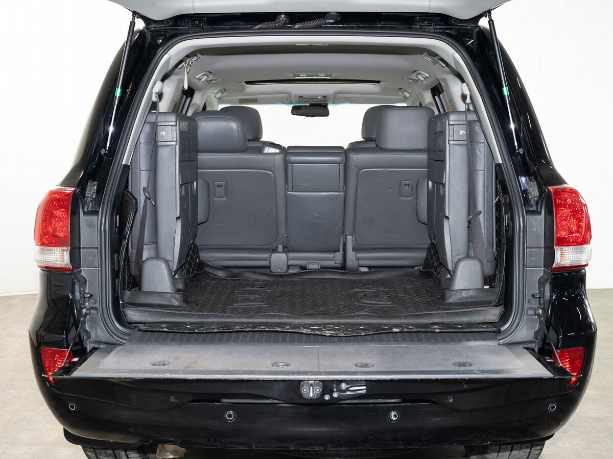 Toyota Land Cruiser 2009 - фото автомобиля