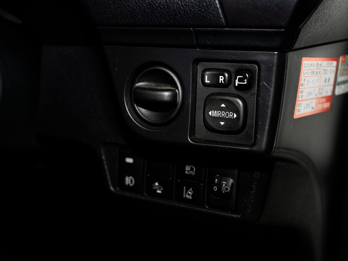 Toyota Corolla 2018 - фото автомобиля