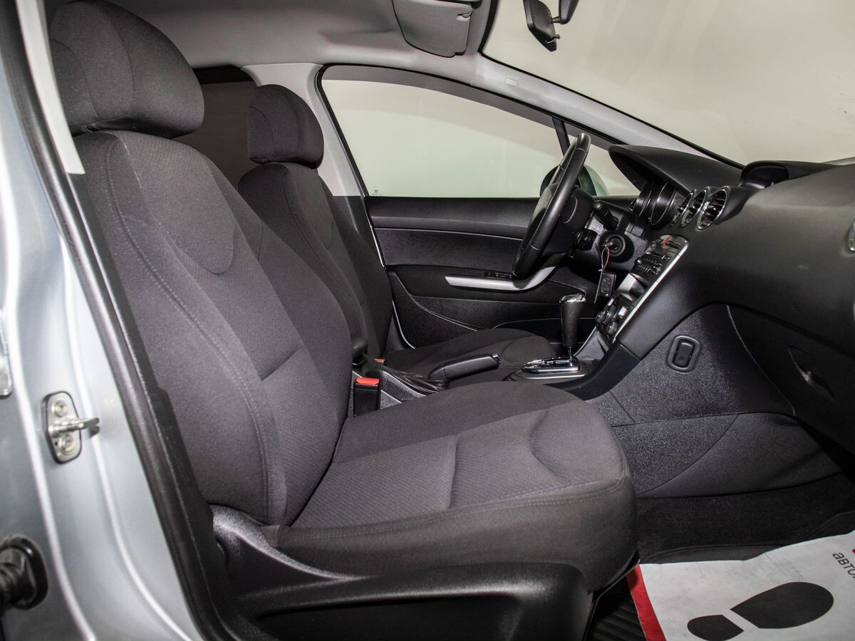 Peugeot 408 2014 - фото автомобиля